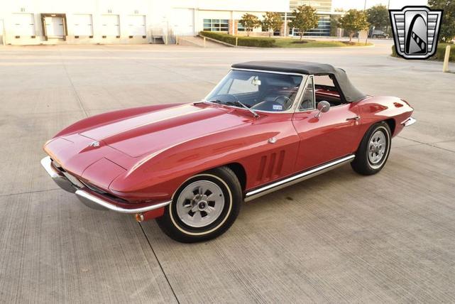 Photo of 1965 Red Chevrolet Corvette