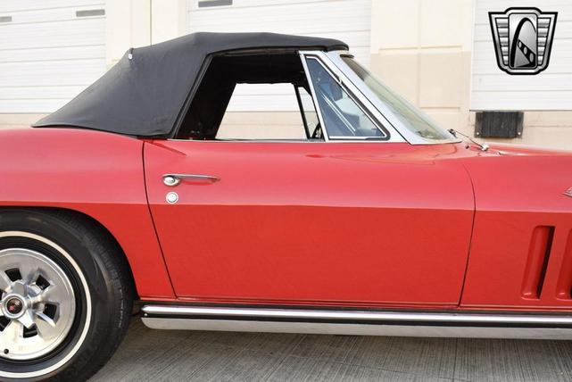 Photo of 1965 Red Chevrolet Corvette