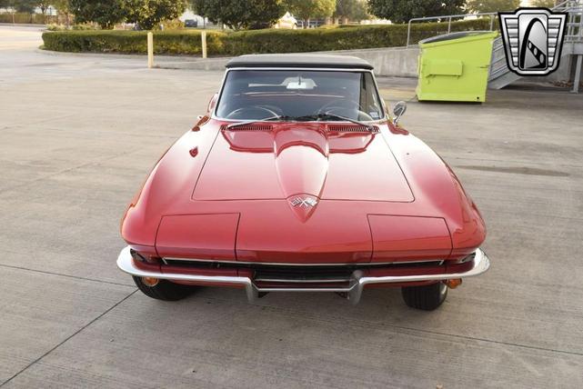 Photo of 1965 Red Chevrolet Corvette