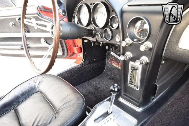 Photo of 1965 Red Chevrolet Corvette