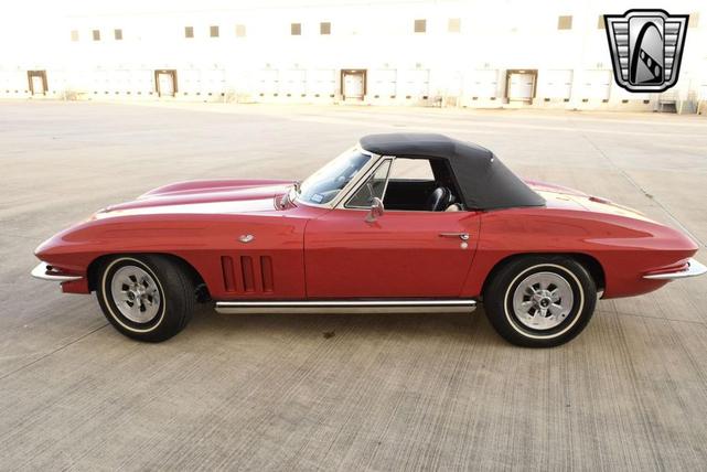 Photo of 1965 Red Chevrolet Corvette