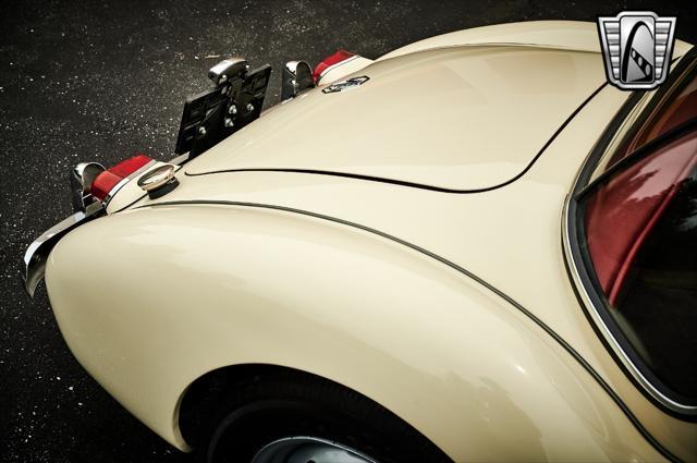 Photo of 1961 WHITE MG MGA