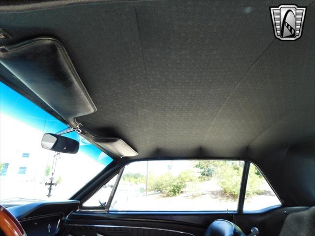 Photo of 1965 Gray Ford Mustang