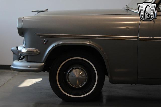 Photo of 1954 Gray Ford Crestline