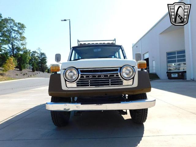 Photo of 1980 Brown Toyota Land Cruiser