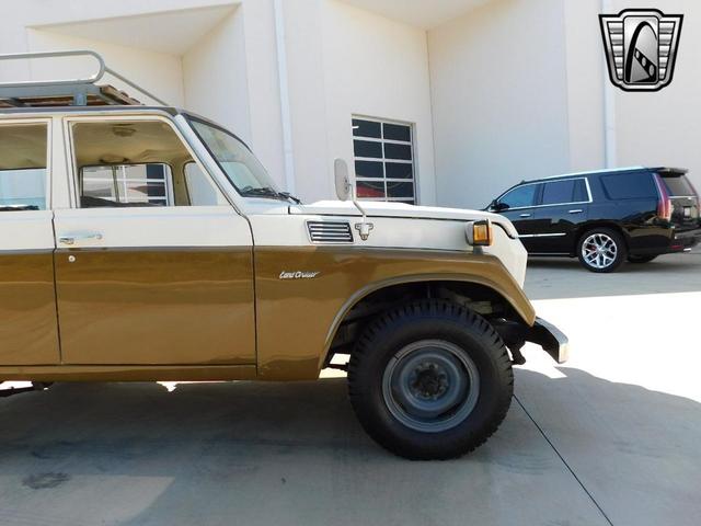 Photo of 1980 Brown Toyota Land Cruiser