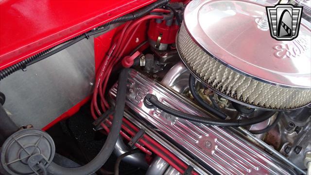 Photo of 1954 Red Ford Crestline