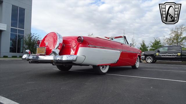 Photo of 1954 Red Ford Crestline