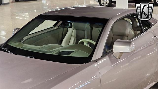 Photo of 2004 Silver Pearl Cadillac XLR