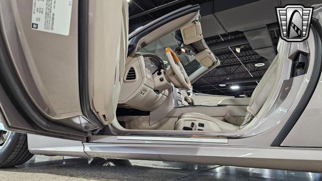 Photo of 2004 Silver Pearl Cadillac XLR