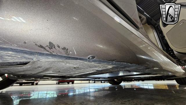 Photo of 2004 Silver Pearl Cadillac XLR