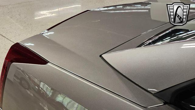 Photo of 2004 Silver Pearl Cadillac XLR