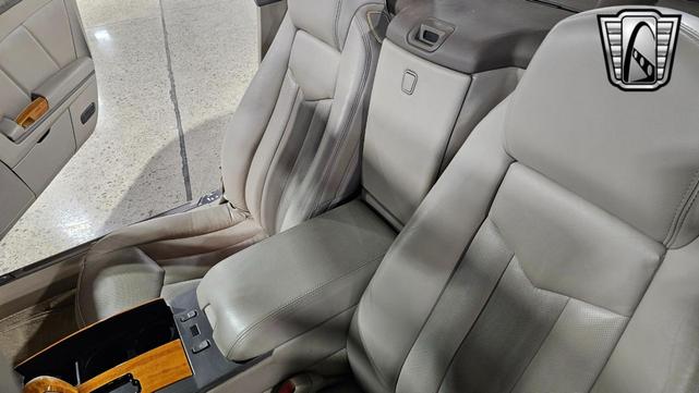 Photo of 2004 Silver Pearl Cadillac XLR