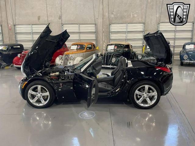 Photo of 2007 Black Pontiac Solstice