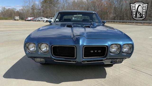 Photo of 1970 Atoll Blue Pontiac GTO
