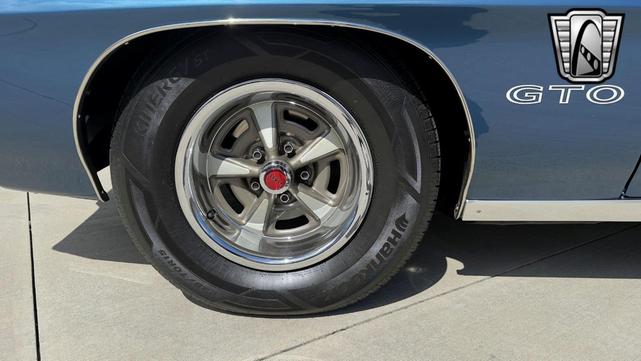 Photo of 1970 Atoll Blue Pontiac GTO