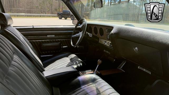 Photo of 1970 Atoll Blue Pontiac GTO