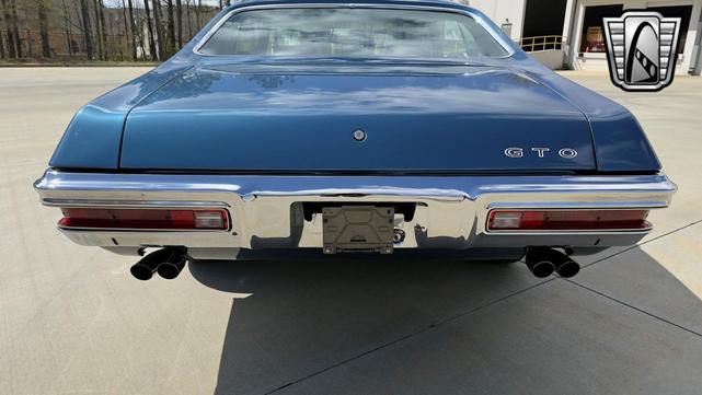 Photo of 1970 Atoll Blue Pontiac GTO