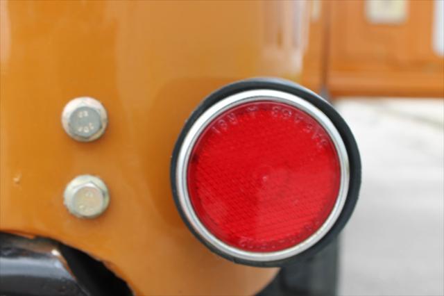 Photo of 1974 Orange Toyota Land Cruiser