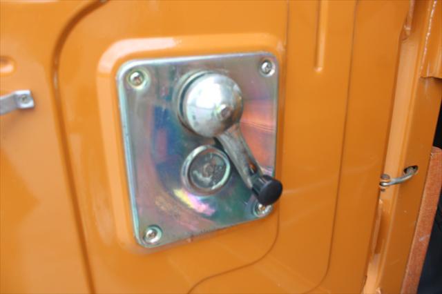 Photo of 1974 Orange Toyota Land Cruiser
