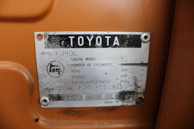 Photo of 1974 Orange Toyota Land Cruiser