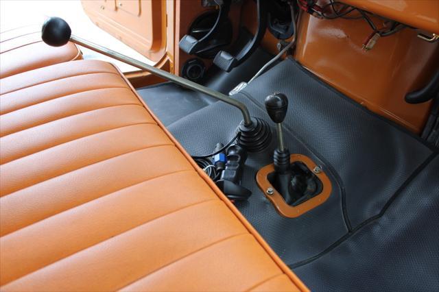 Photo of 1974 Orange Toyota Land Cruiser