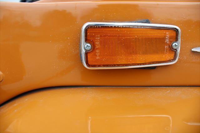 Photo of 1974 Orange Toyota Land Cruiser