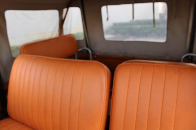 Photo of 1974 Orange Toyota Land Cruiser