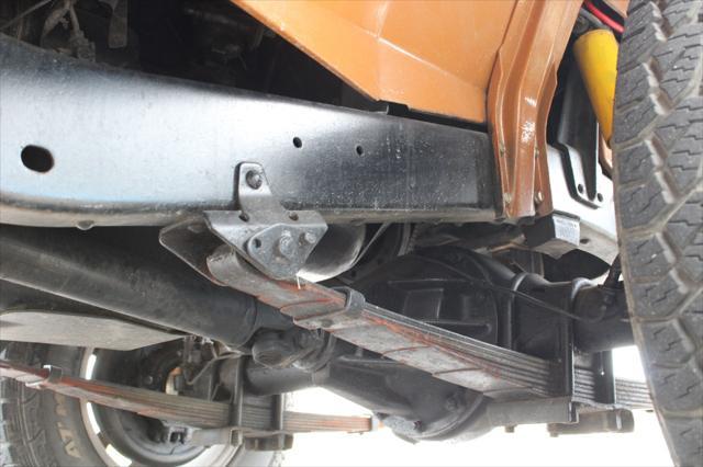 Photo of 1974 Orange Toyota Land Cruiser