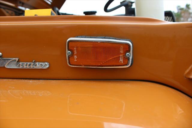Photo of 1974 Orange Toyota Land Cruiser