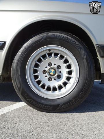 Photo of 1988 Bronzit BMW 528