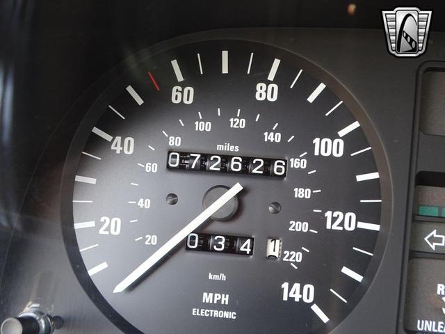 Photo of 1988 Bronzit BMW 528