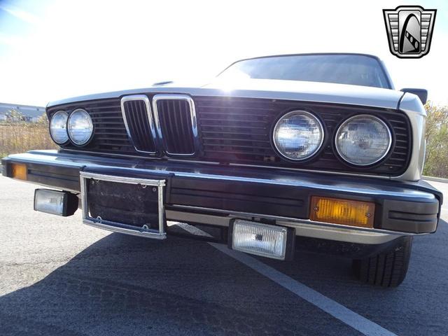Photo of 1988 Bronzit BMW 528