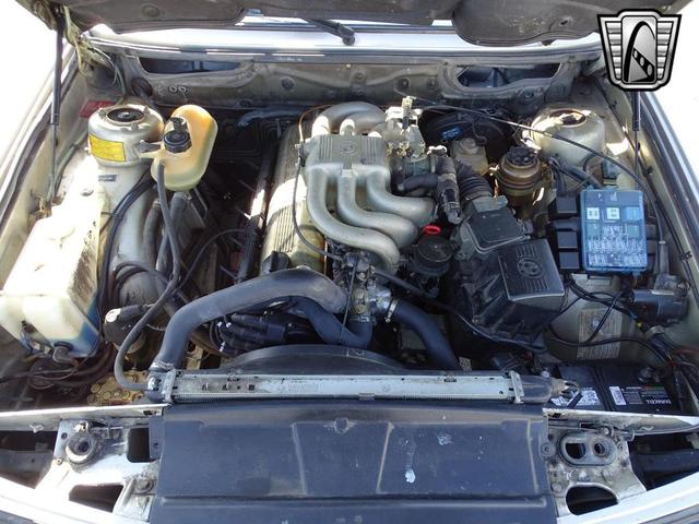 Photo of 1988 Bronzit BMW 528