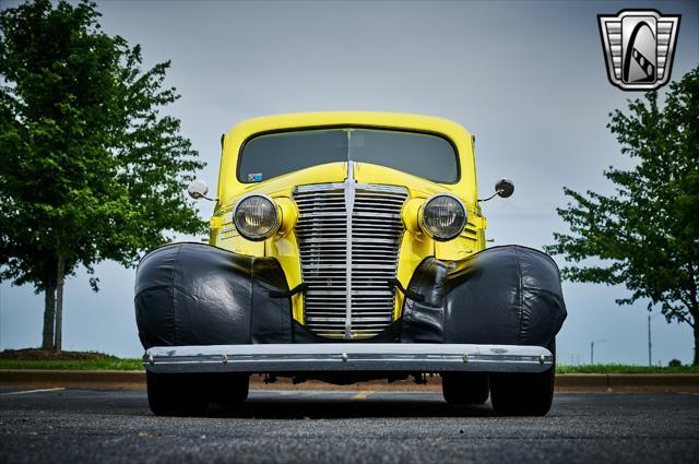 Photo of 1938 Yellow Chevrolet Master