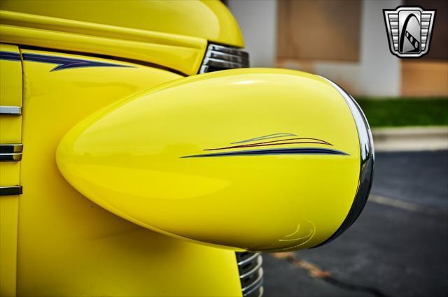 Photo of 1938 Yellow Chevrolet Master