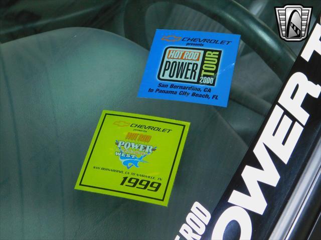 Photo of 1999 Black Chevrolet Corvette