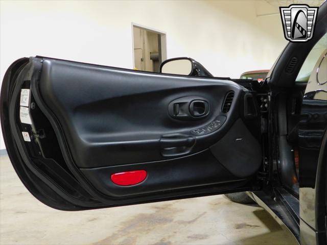 Photo of 1999 Black Chevrolet Corvette
