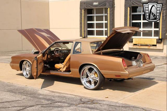 Photo of 1987 Gold Chevrolet Monte Carlo