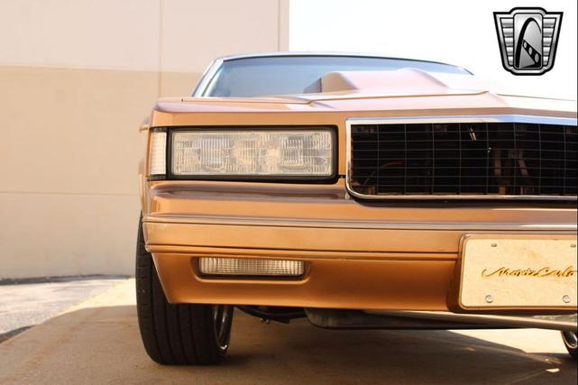 Photo of 1987 Gold Chevrolet Monte Carlo