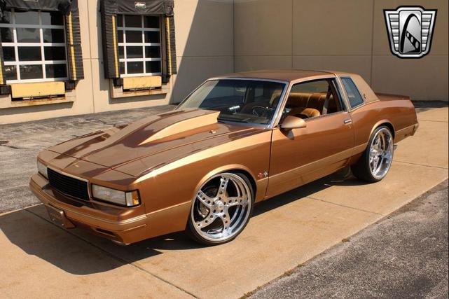 Photo of 1987 Gold Chevrolet Monte Carlo