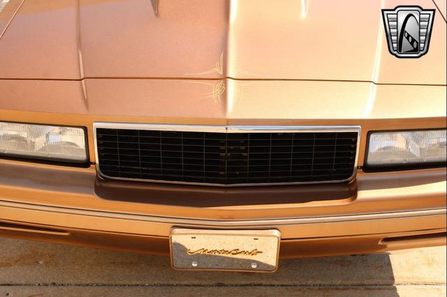 Photo of 1987 Gold Chevrolet Monte Carlo