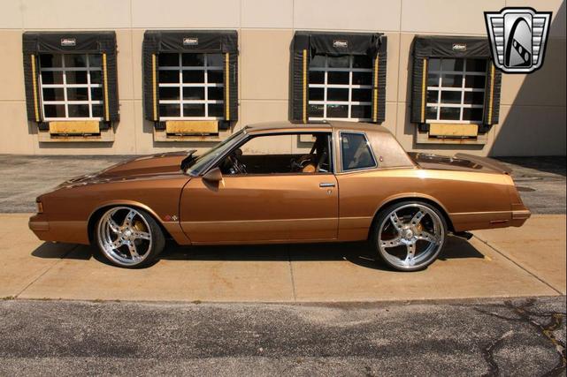 Photo of 1987 Gold Chevrolet Monte Carlo