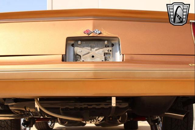 Photo of 1987 Gold Chevrolet Monte Carlo