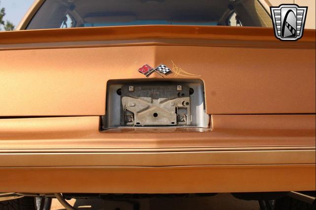 Photo of 1987 Gold Chevrolet Monte Carlo