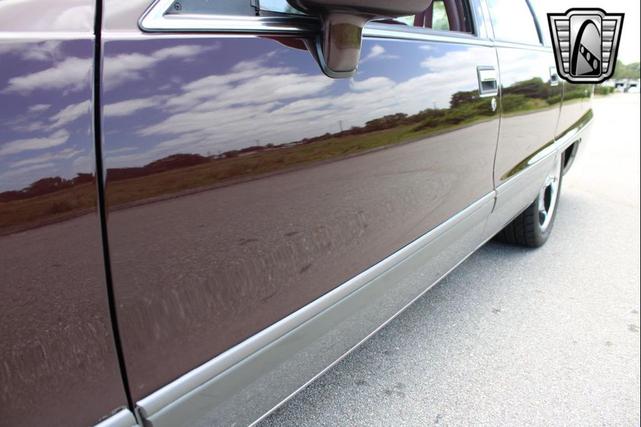 Photo of 1994 Burgundy Chevrolet Caprice
