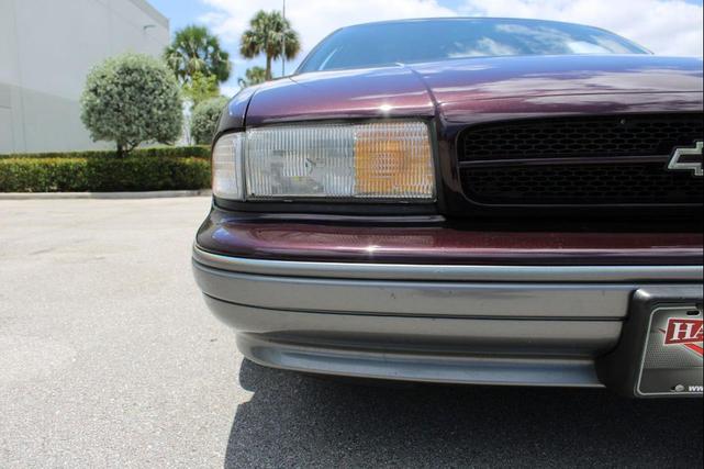 Photo of 1994 Burgundy Chevrolet Caprice