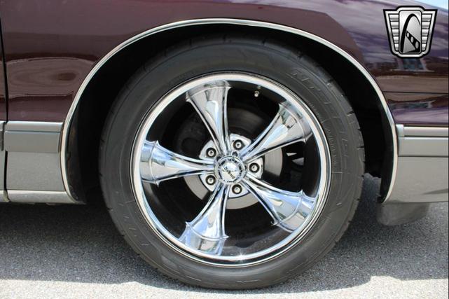 Photo of 1994 Burgundy Chevrolet Caprice