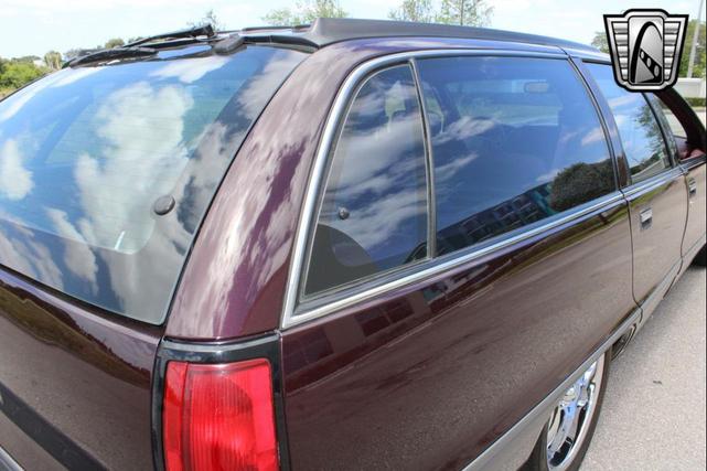 Photo of 1994 Burgundy Chevrolet Caprice