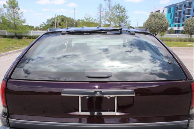 Photo of 1994 Burgundy Chevrolet Caprice